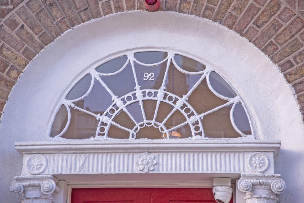 Baggot Court Townhouse Hotel Dublin Luaran gambar