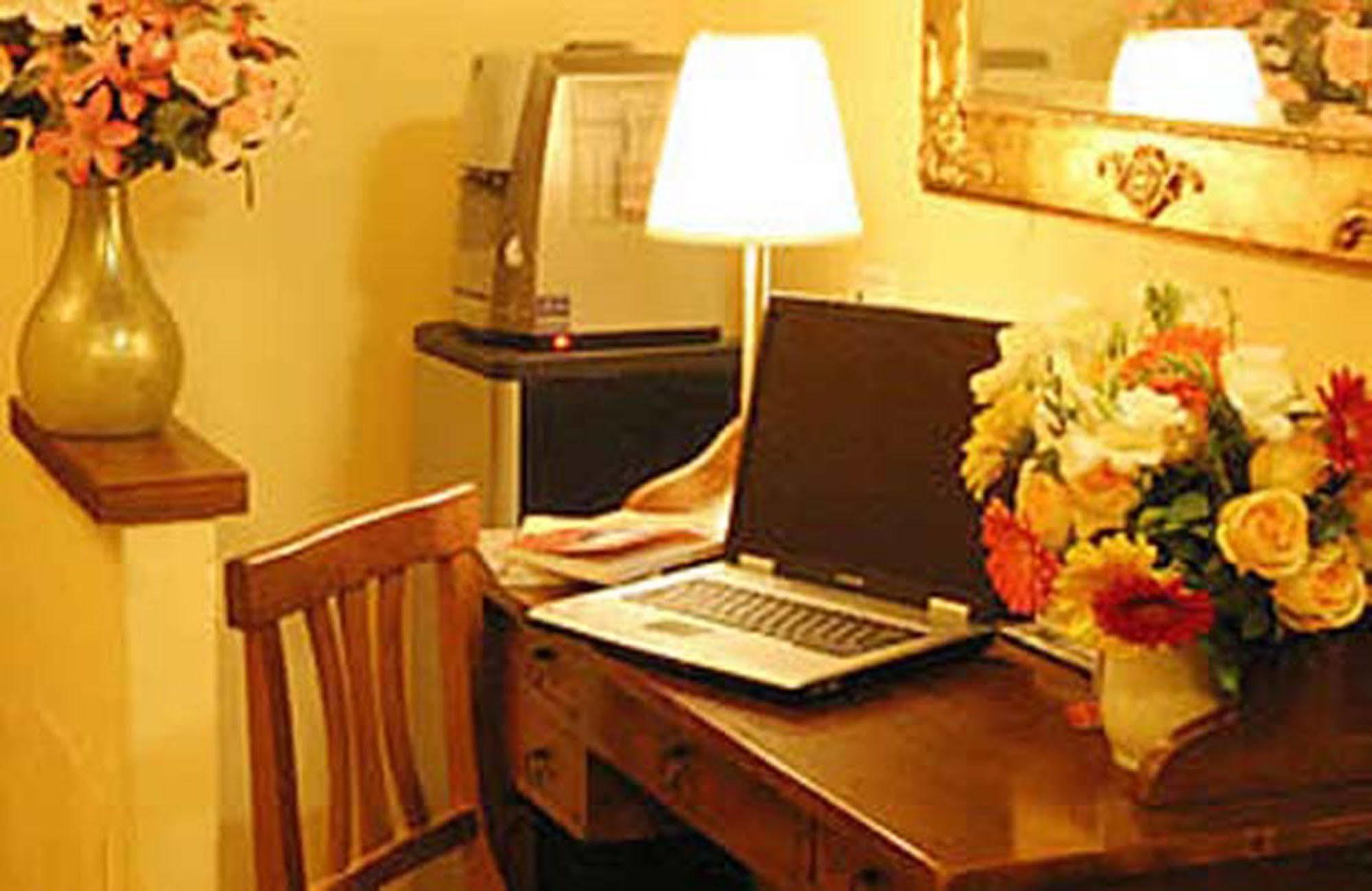 Baggot Court Townhouse Hotel Dublin Luaran gambar